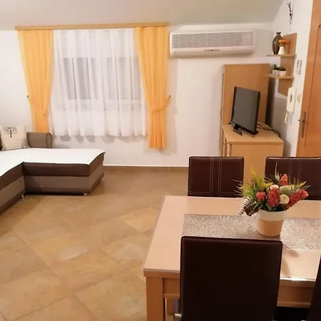 By The Sea Zablace, Sibenik - 23960 Appartement Zablaće