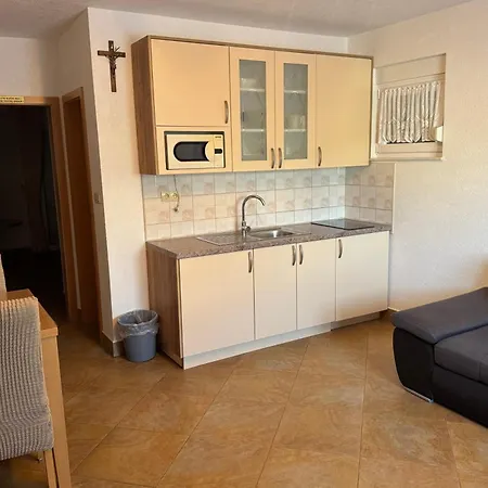 Apartment By The Sea Zablace, Sibenik - 23960 Zablace